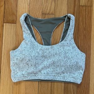 Gymshark Fleur Texture Sports Bra - Washed Khaki Marl